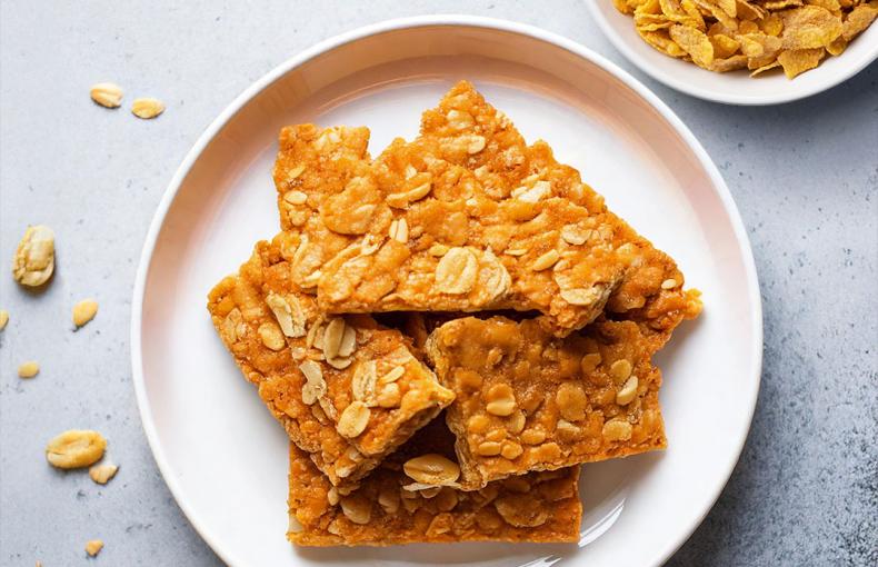 Crunchy Cornflakes Peanut Bars